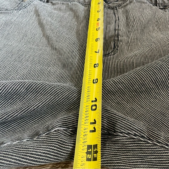 DG2 by Diane Gilman Pinstripe Denim Jean High Rise Petite/Crop Straight Leg 20WP - Picture 7 of 8